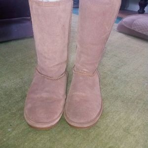 BearPaw Emma tall boots